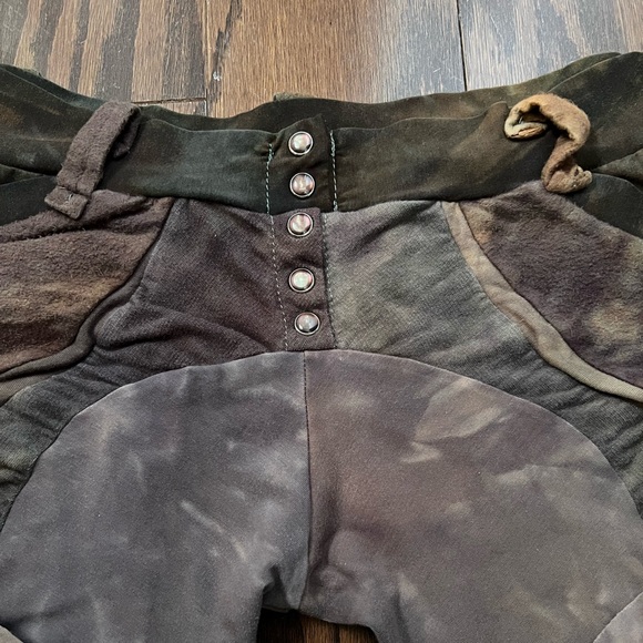 Crossfox Safari Shorts - Picture 3 of 3